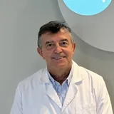 Francisco Baixauli García en la clínica HVA.