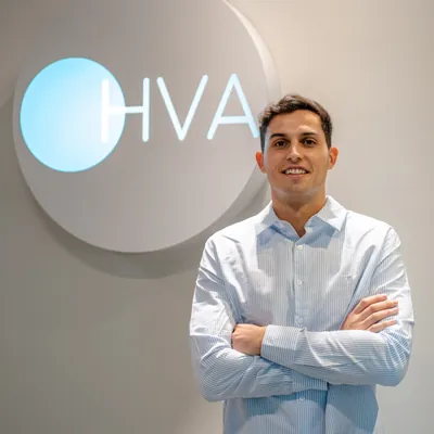 Jose González Santamaría en la clínica HVA.